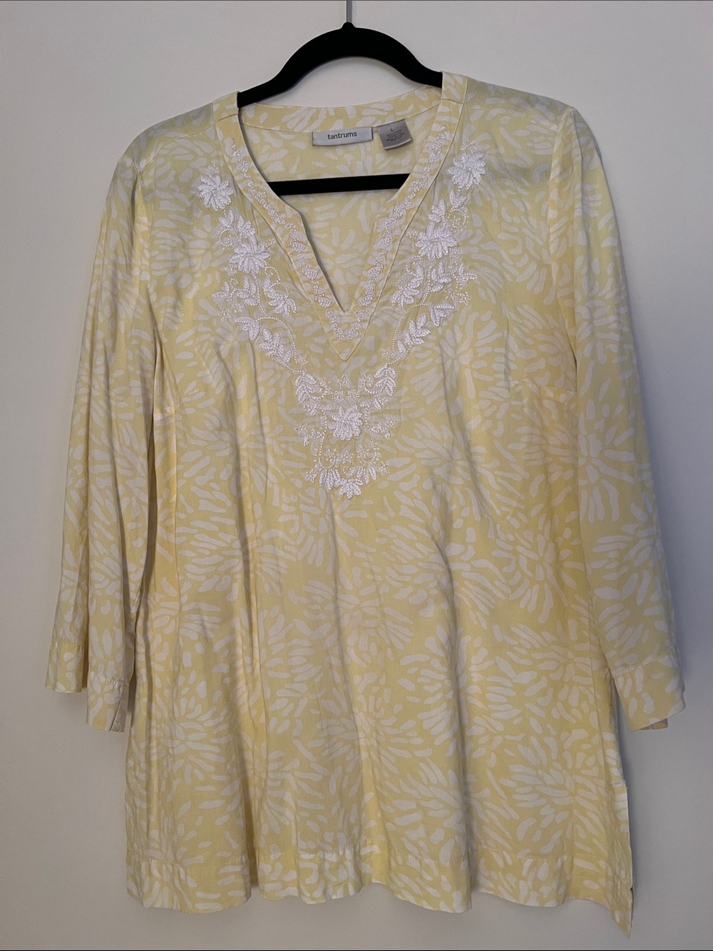 Tantrums Embroidered Tunic in Yellow & White Like New